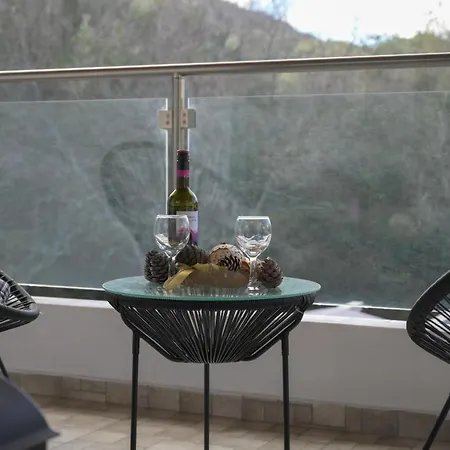 Diamond Luxury Corfu 6 Bedroom Luxury מסונגי
