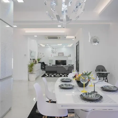 Diamond Luxury Corfu 6 Bedroom Luxury