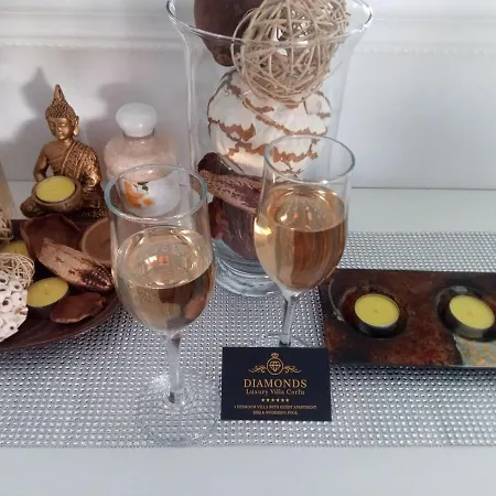 6 Bed - Sleeps 15 - Pets - Pool - Jacuzzi