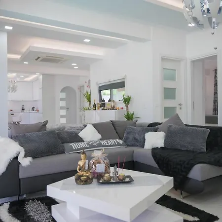 Diamond Luxury Corfu 6 Bedroom Luxury *