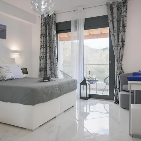 Villa Diamond Luxury Corfu 6 Bedroom Luxury *